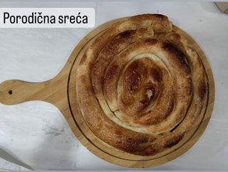 Pita sa krompirom tepsija