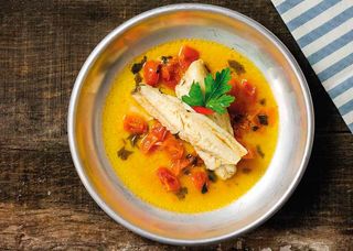 Filetto di branzino in umido