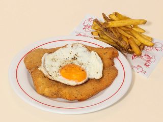 Milanesa  con o sin huevo + Patatas Fritas