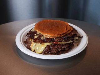 ГЕКСA ЧІЗБУРГЕР (710g)