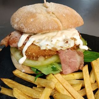HAMBURGUESA CHICKEN ESPECIAL