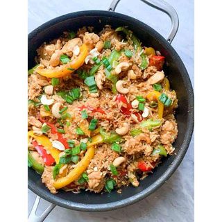 Stir Fried Rice with Chicken and Cashew Nuts