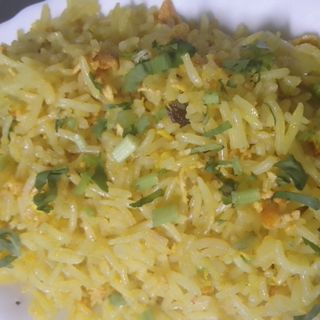 Arroz Frito Con Huevos(egg fried rice)