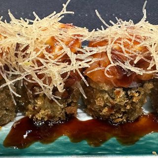 151 Spicy sake maki