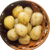 Домашни картофки с копър и чесън (300г)