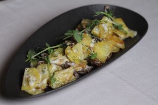 Картопля з лисичками