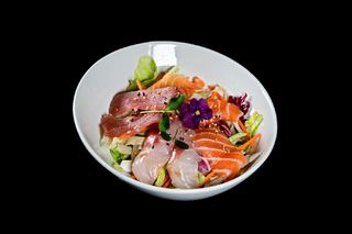 Insalata di sashimi
