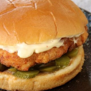 Hamburguesa Pollo Completa