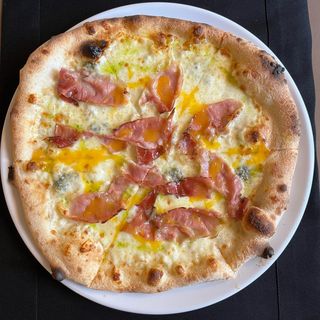 PIZZA CARBONARA