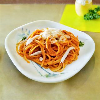 48А.Спагети с пилешко и кашкавал (750г)