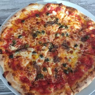 Pizza Napolitana (33 Cm.)