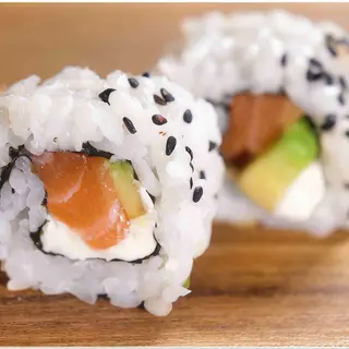 J53 Uramaki Philadelphia