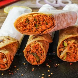 Keema Chicken Roll