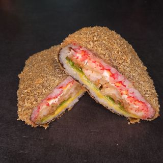 Суші бургер з креветкою