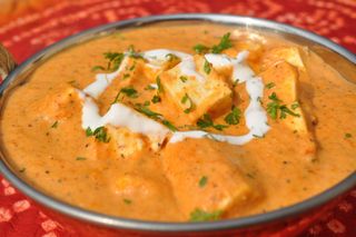 DV1 Shahi paneer