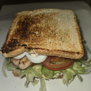 Sándwich De Pollo