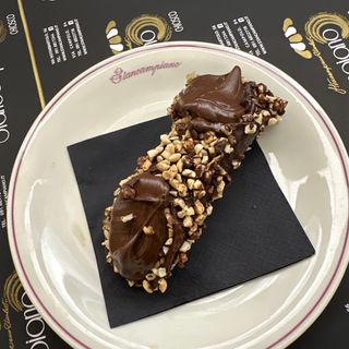 cannolo nutelloso