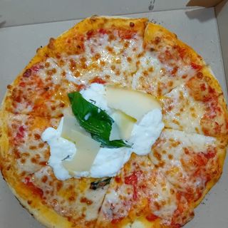 Margherita stracciatella 