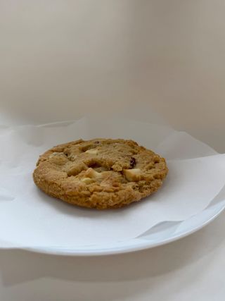 Cookie Chocolate Branco e Mirtilos