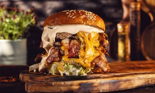 სთრონგ მენ ბურგერი