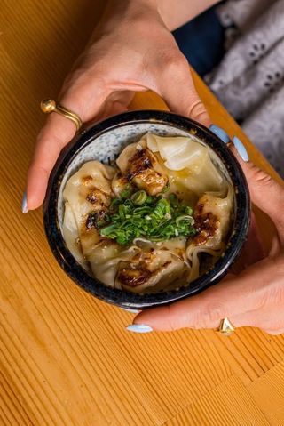 Spicy wonton (4 szt)