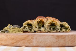 Bundopita sa spanaćem i prazilukom POSNO/VEGE