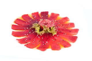 S8. Maguro carpaccio - 3 pezzi