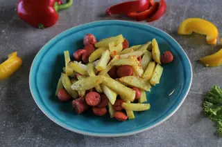 Картофель с колбасой (300 гр.)