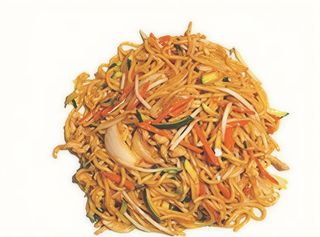 7. Yakisoba Con Pollo