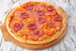 Pizza Milano (30 Cm.)