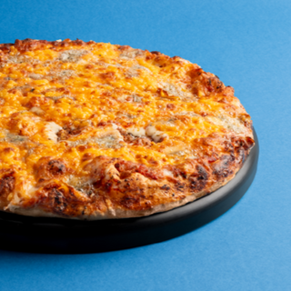 Pizza 4 quesos (30 cms)