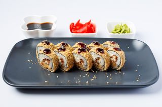 Темпура с жаренным лососем  (267г)