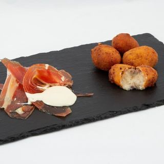CRO0QUETAS DE JAMON IBERICO