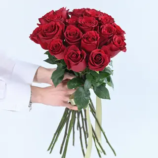 19 წითელი ვარდი