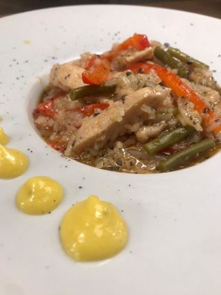 Arroz Asiático De Pollo Y Verduras