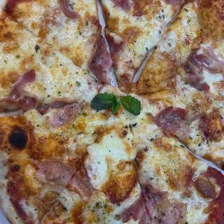 Pizza bacon
