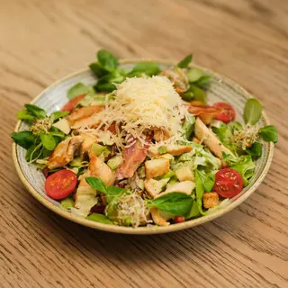 Caesar salata