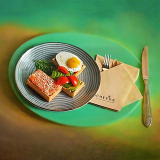 Вафля з лососем та авокадо (300г)