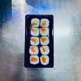 Maki De Salmón Con Aguacate (8 Pzs.)