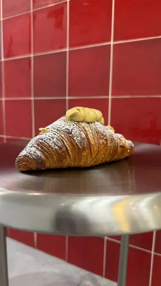 Croissant De Pistacho