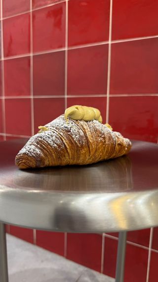 Croissant De Pistacho