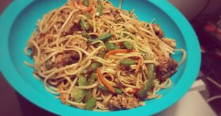 Mix Chowmein with Chicken Egg