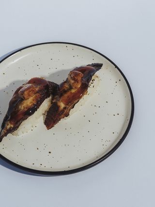 Niguiri de anguila especial (2 und)