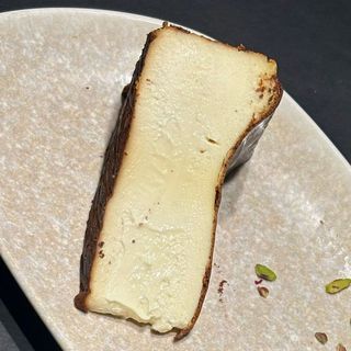 SanSebastian Cheescake