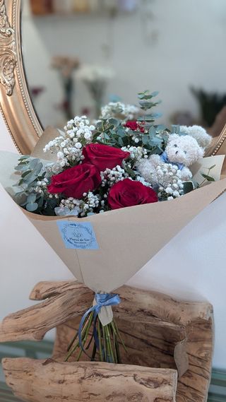 Ramo 3 Rosas Rojas + Osito