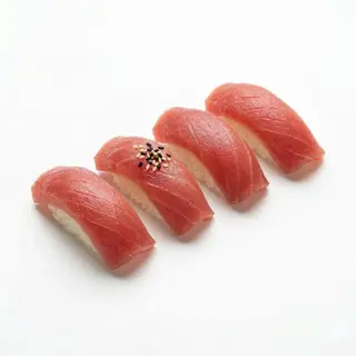 Nigiri De Atún (4 Uds.)