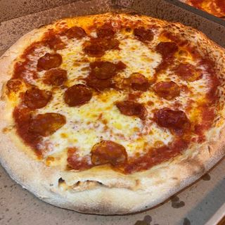 Pizza De Salame Picante (33 Cm.)