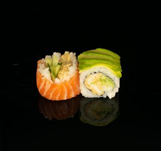 California roll awokado z łososiem 8szt