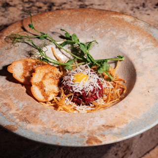 ხმოს ტარტარი გახუხული ბაგეტით