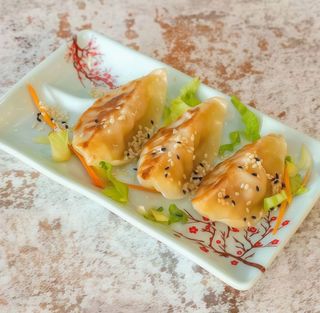 40 Niku Gyoza (3 Pzs.)